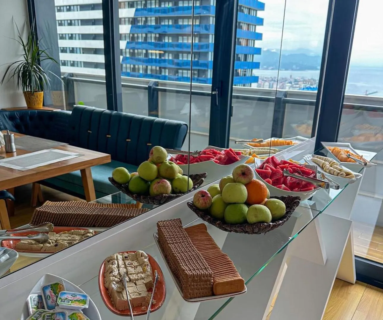 Modern Sea View Aparthotel In Orbi City Batumi Gruzie