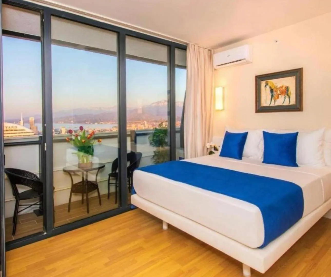 Modern Sea View Aparthotel In Orbi City Batumi