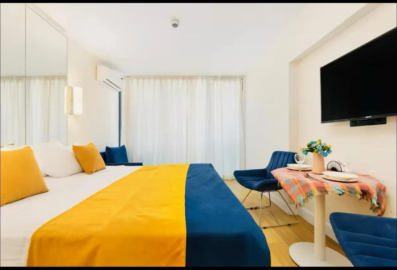 Modern Sea View Aparthotel In Orbi City Batumi 5*,